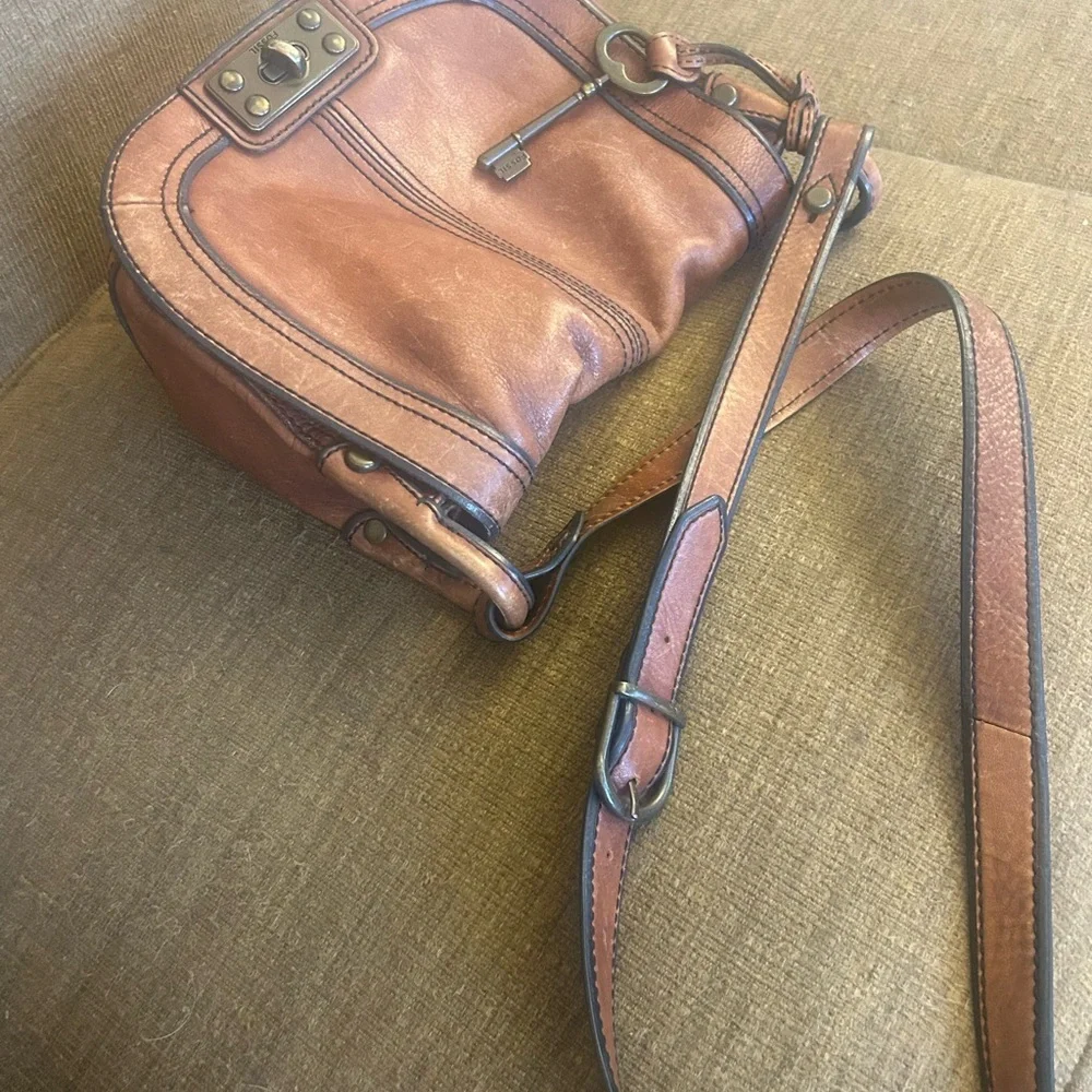 Vintage Fossil Brown Leather Shoulder Bag - Picture 2 of 5